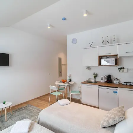 Apartman Apartments24 Spordi *