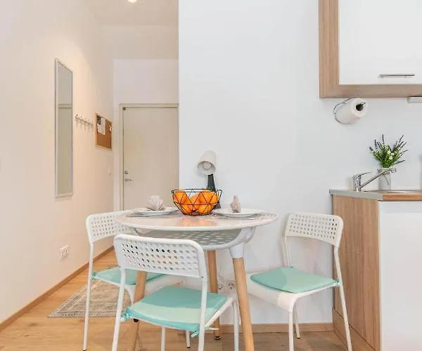 Apartament Apartments24 Spordi *